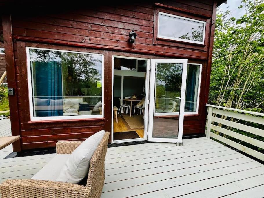 Gjestehytte Pa Moster Med Boblebad Bomlo Exterior foto