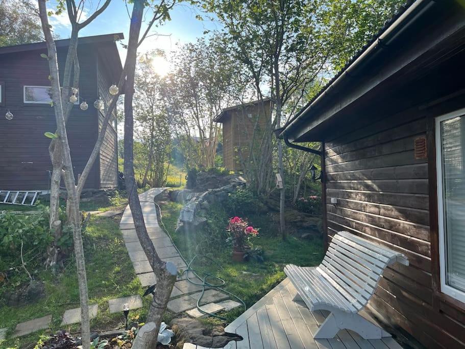 Gjestehytte Pa Moster Med Boblebad Bomlo Exterior foto